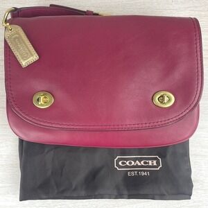 COACH Legacy Double Gusset Flap Chain Bag 25361 Magenta Port Turn Lock Gold